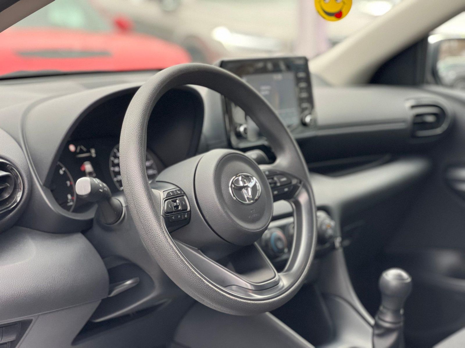 Toyota Yaris 2022 1.0 L Eco - foto 8