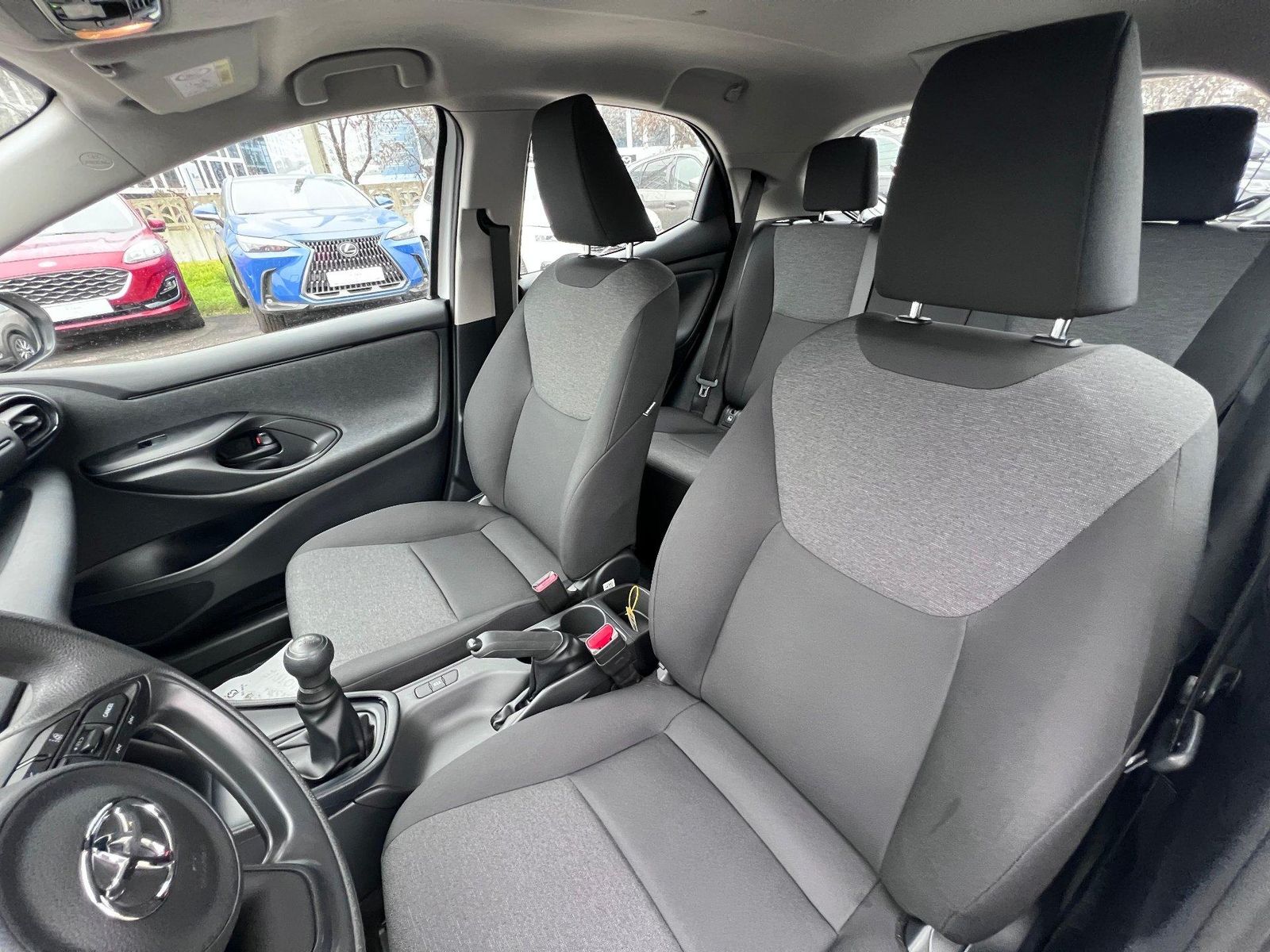 Toyota Yaris 2022 1.0 L Eco - foto 10