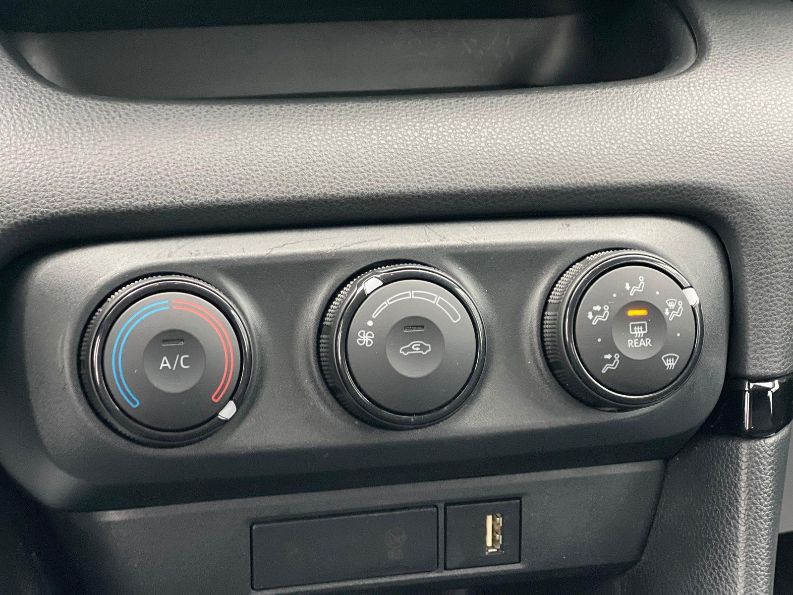 Toyota Yaris 2022 1.0 L Eco - foto 15