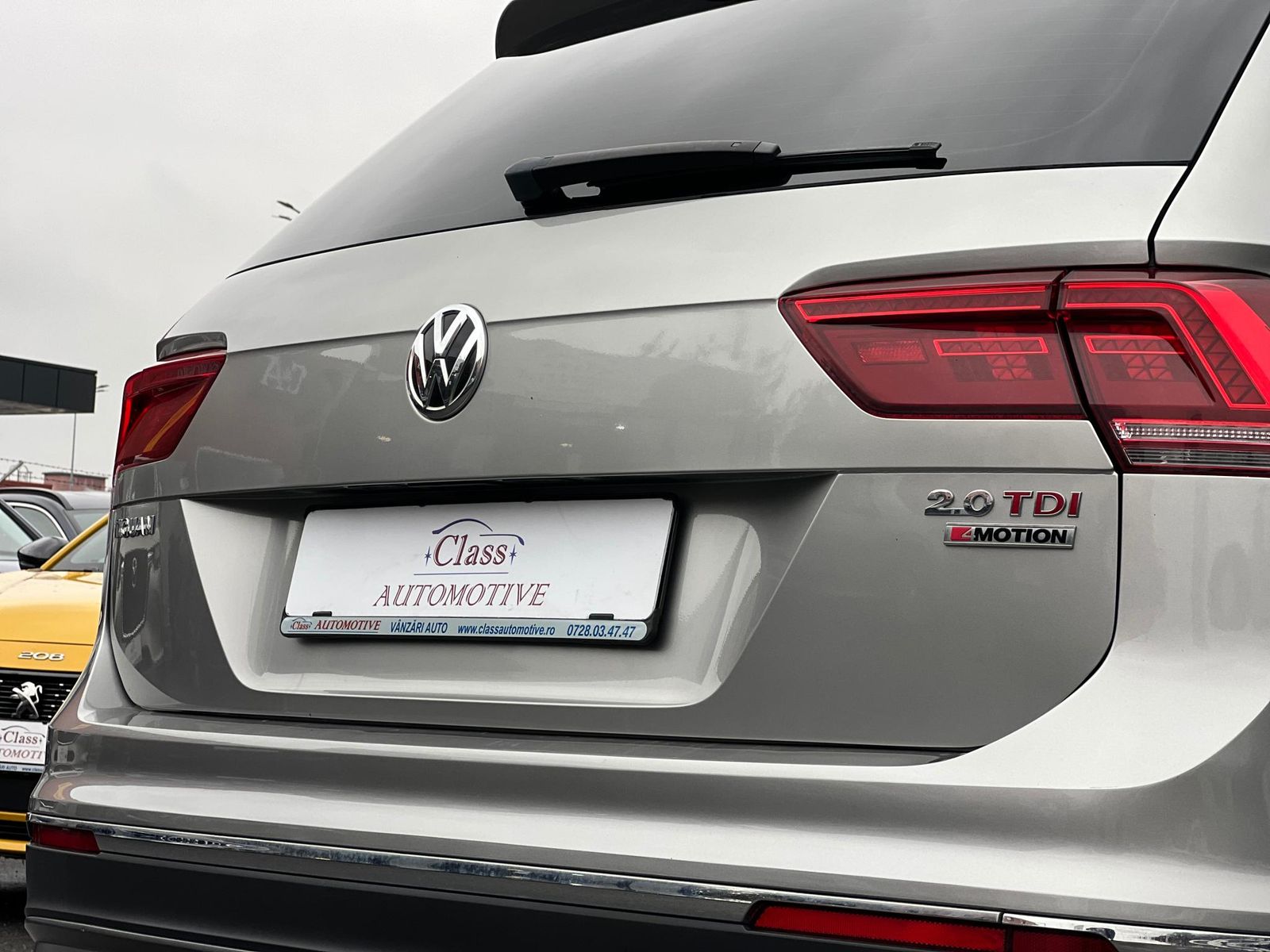 Volkswagen Highline - 4 Motion - 2017 - 240 CP - foto 8
