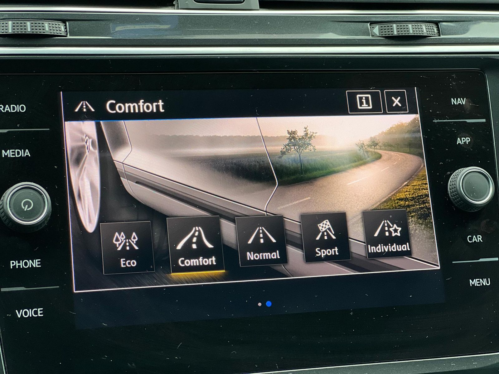 Volkswagen Highline - 4 Motion - 2017 - 240 CP - foto 27