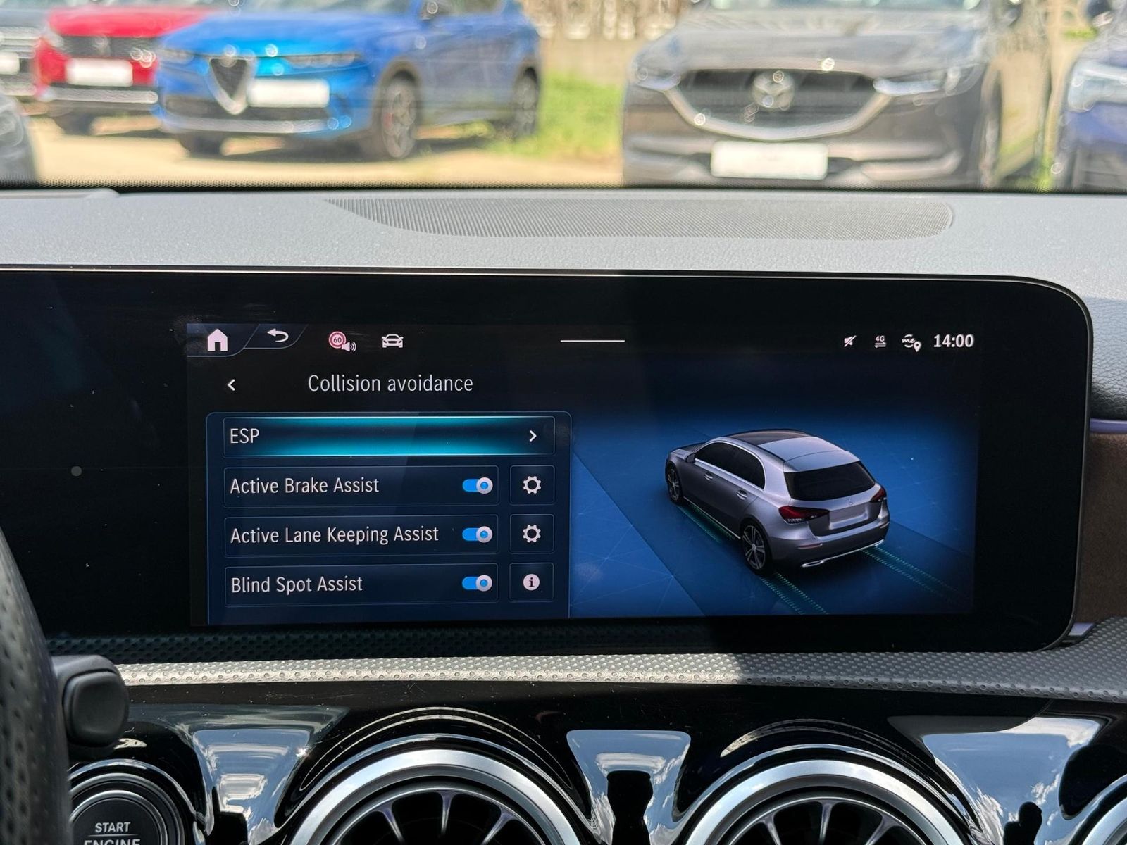 Mercedes-Benz Clasa A 2025 180 - foto 18