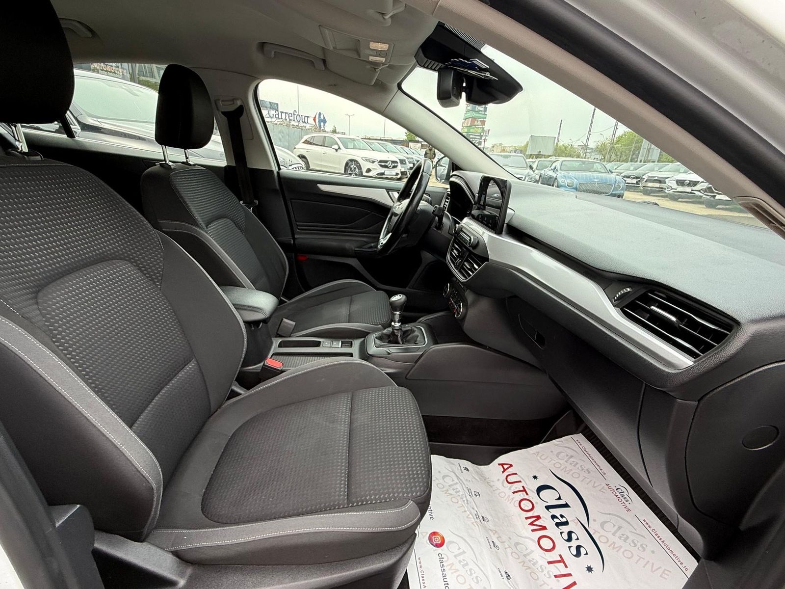 Ford Focus 2020 1.5 EcoBlue Titanium - foto 17