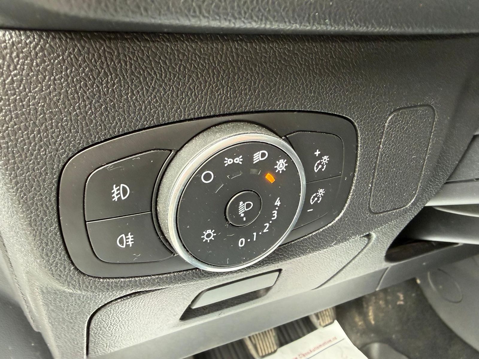 Ford Focus 2020 1.5 EcoBlue Titanium - foto 20