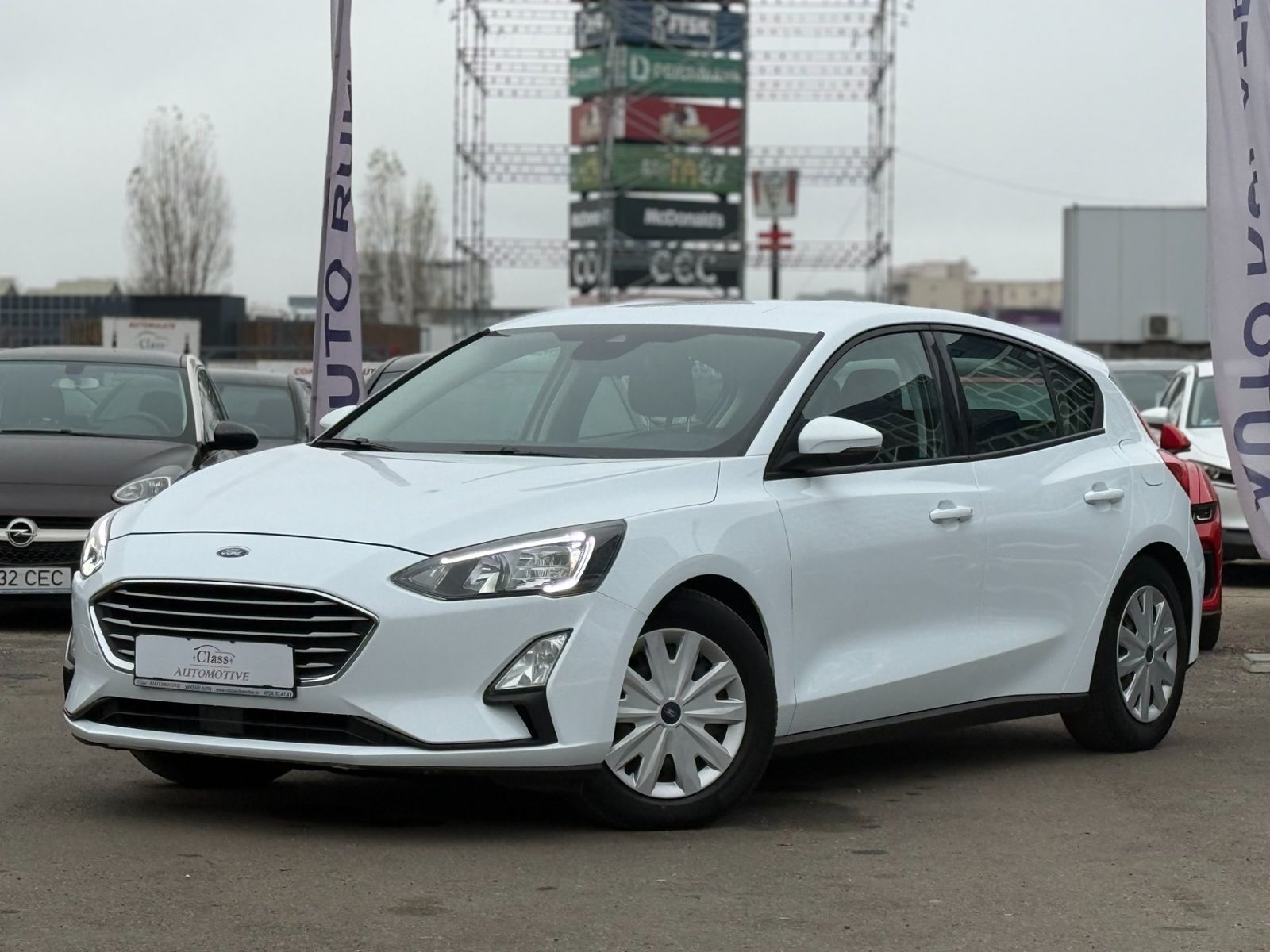 Ford Focus 2020 1.5 EcoBlue Titanium - foto 1