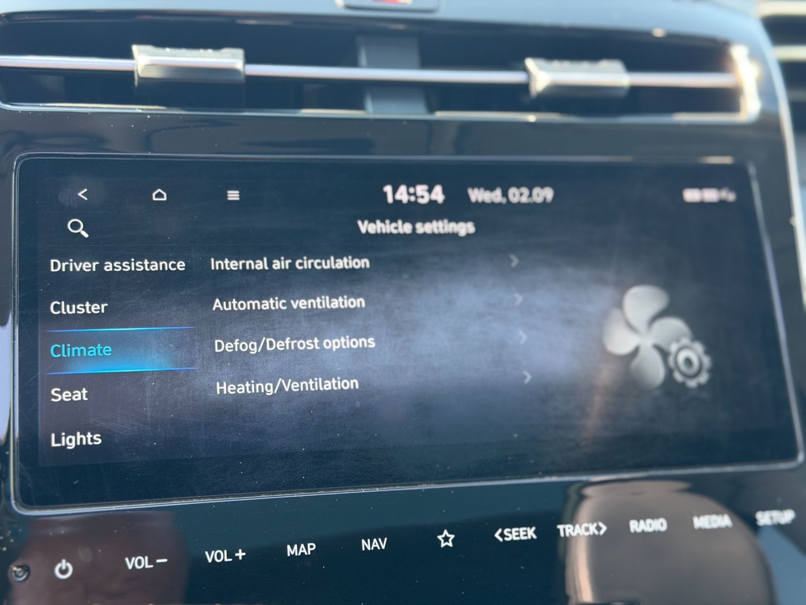Hyundai TUCSON 2022 1.6 l MHEV 180 CP 4WD 7DCT Luxury - foto 14
