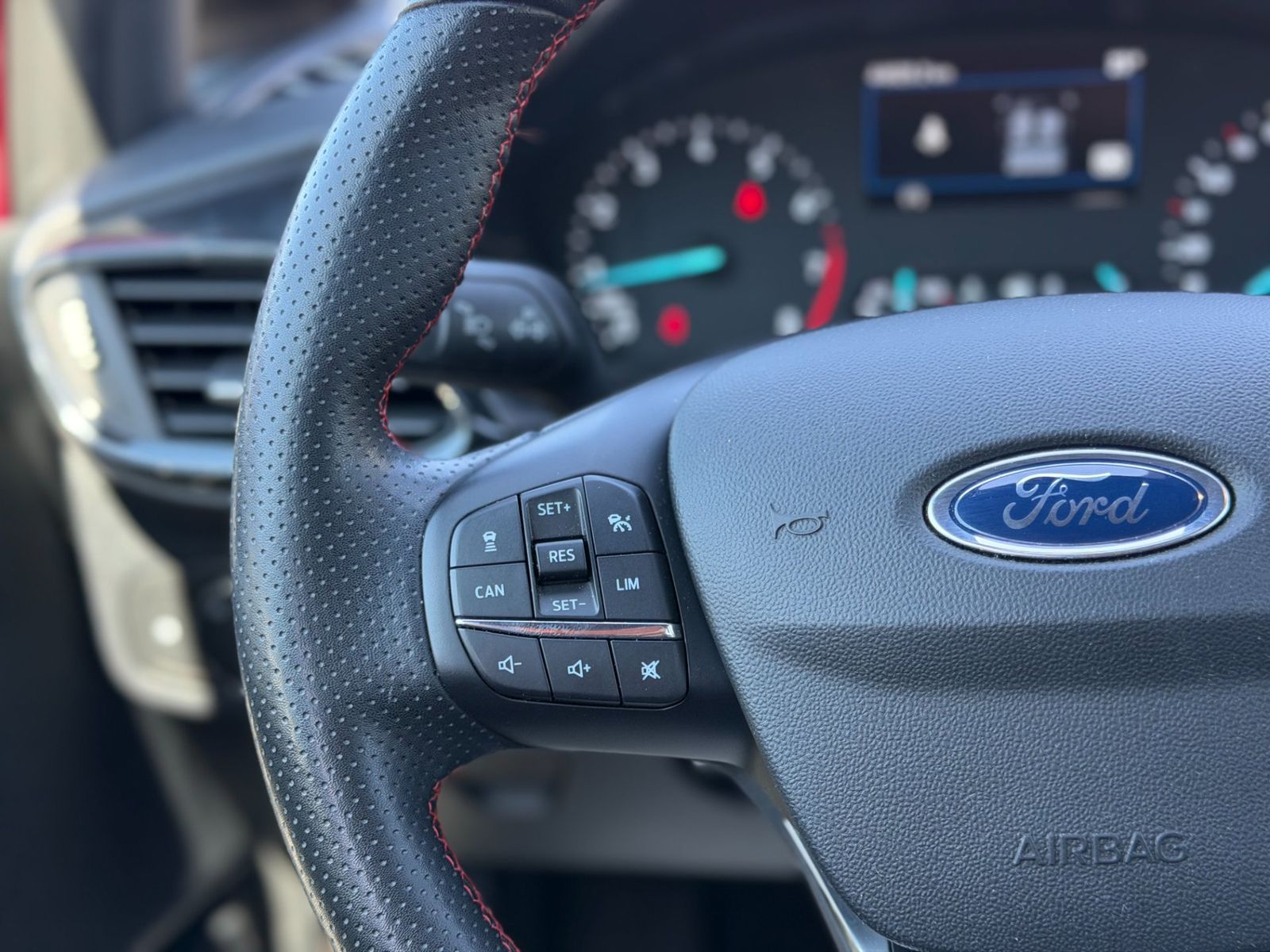 Ford Fiesta 2022 1.0 EcoBoost ST Line - foto 20
