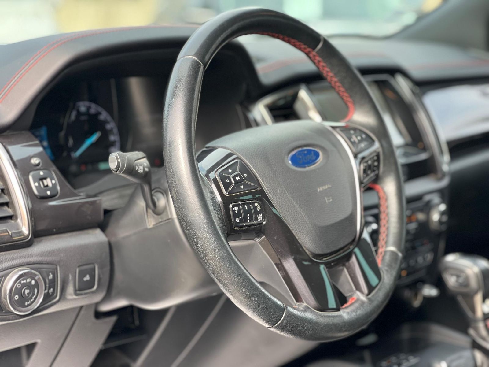 Ford Ranger 2021 2.0 EcoBlue 213 CP 4x4 Cabina Rap Wildtrack Aut. - foto 10