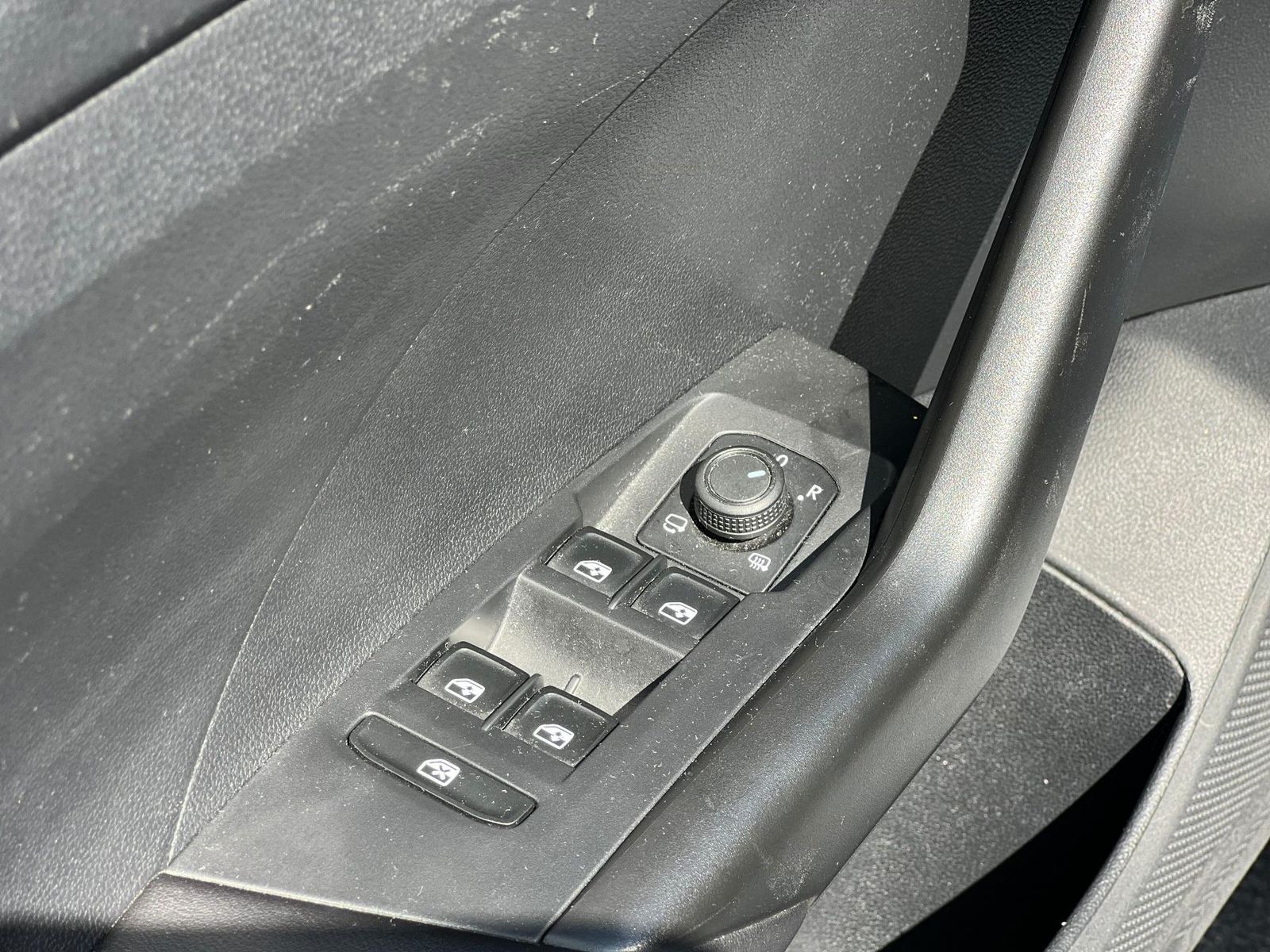 Volkswagen T-Cross 1.0 TSI DSG - foto 14