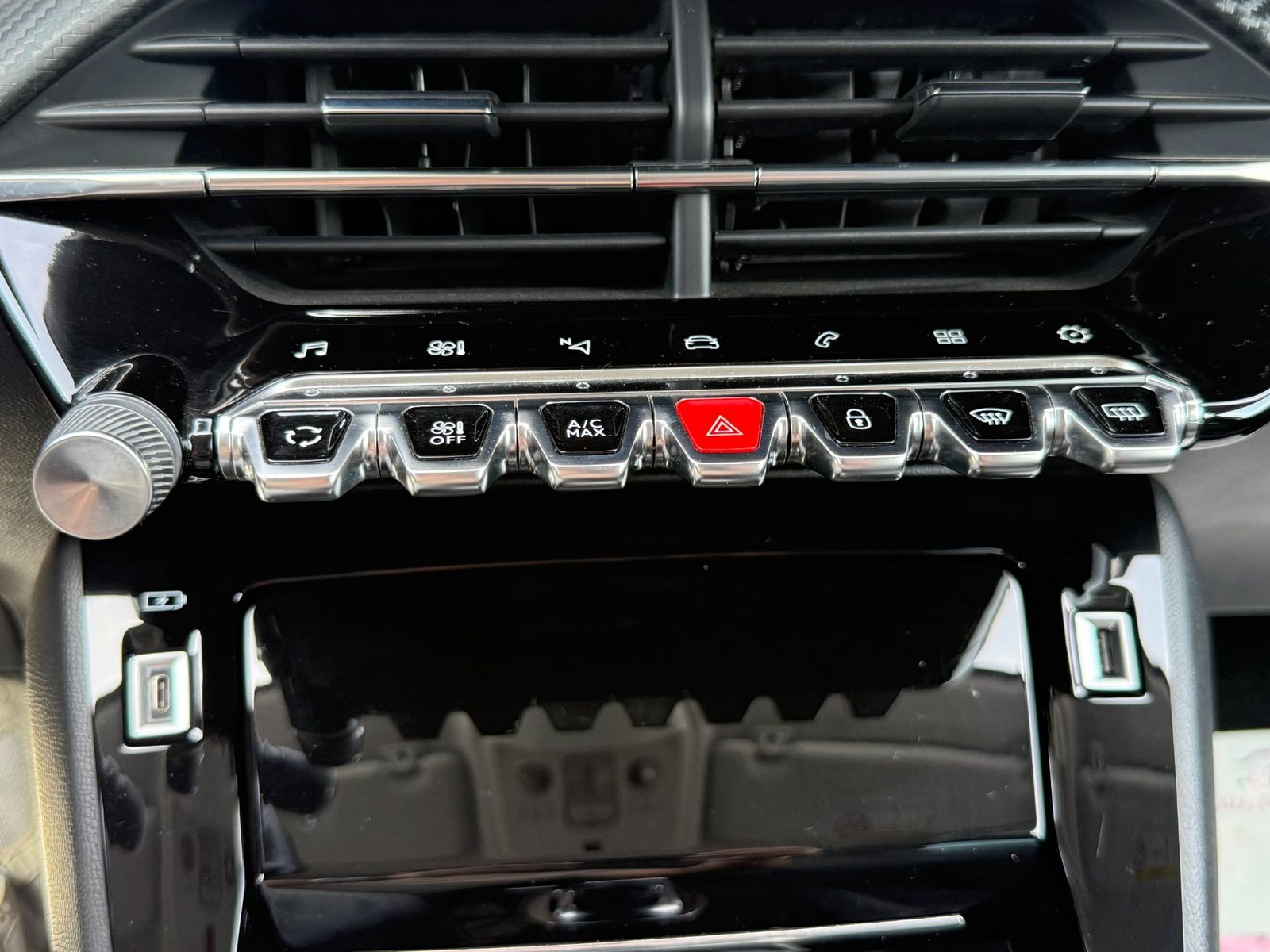 Peugeot 208 2020 1.2 L PureTech STT EAT8 Active Pack - foto 27