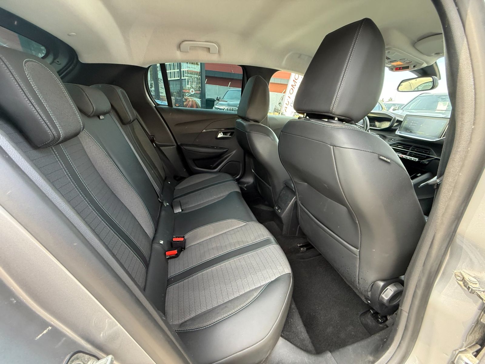 Peugeot 208 2020 1.2 L PureTech STT EAT8 Active Pack - foto 18