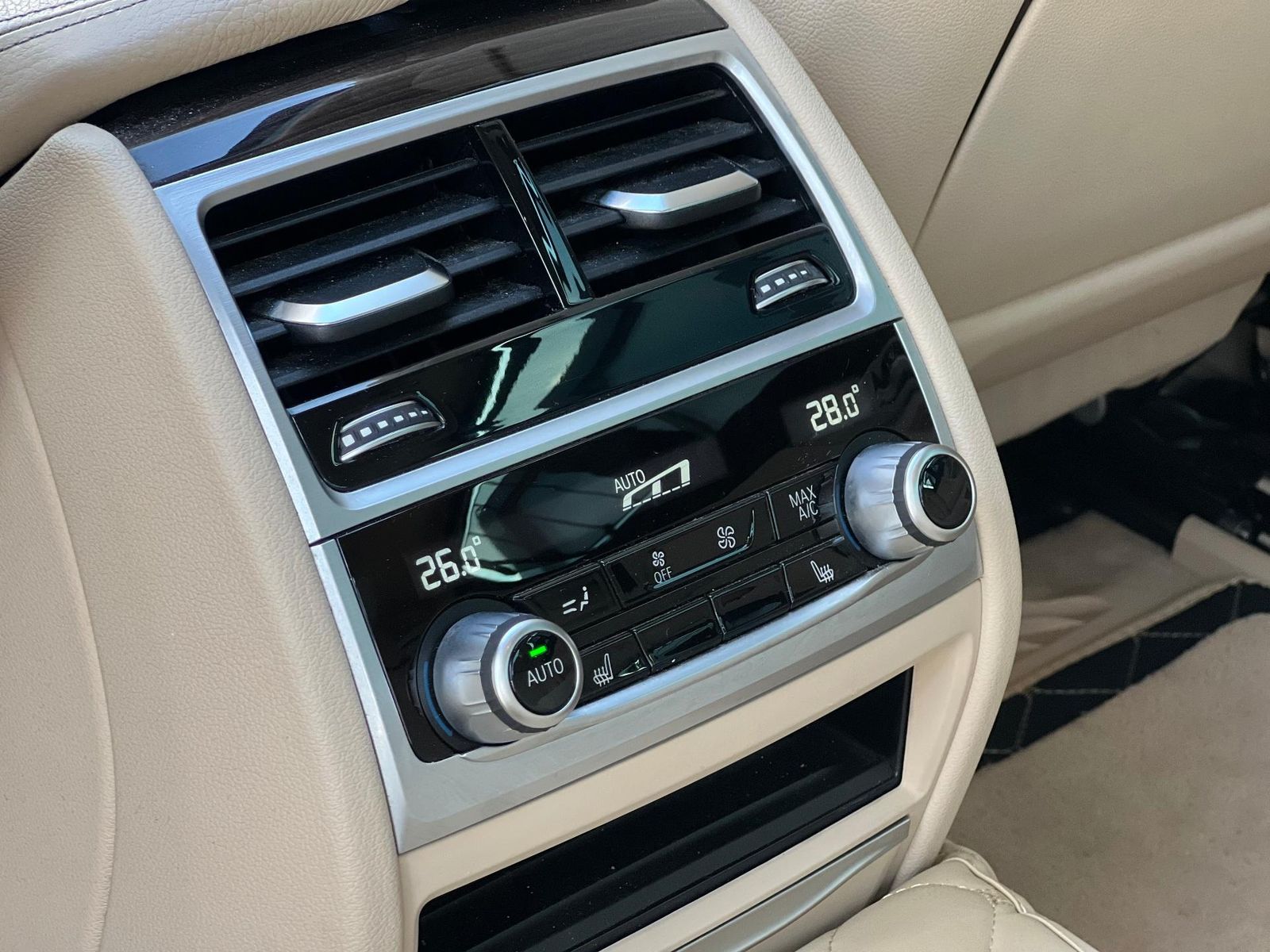 BMW Seria 7 2017 730Ld Luxury Line - foto 27