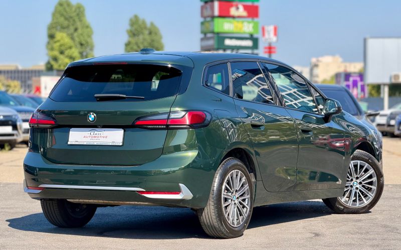 BMW Seria 2 2024 218i - foto 4