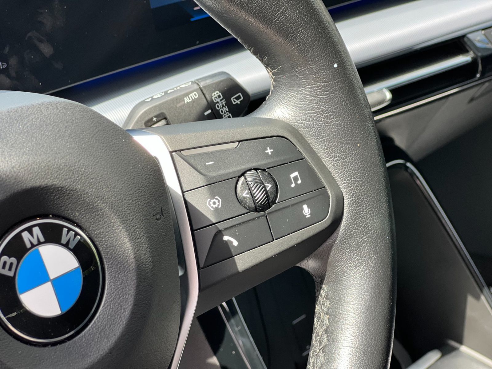 BMW Seria 2 2024 218i - foto 15
