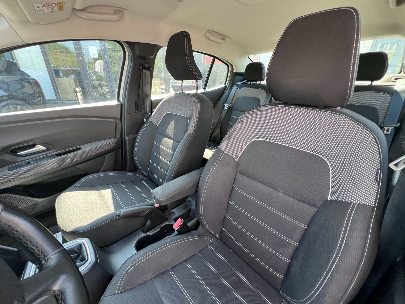 Dacia Logan 2022 - foto 14