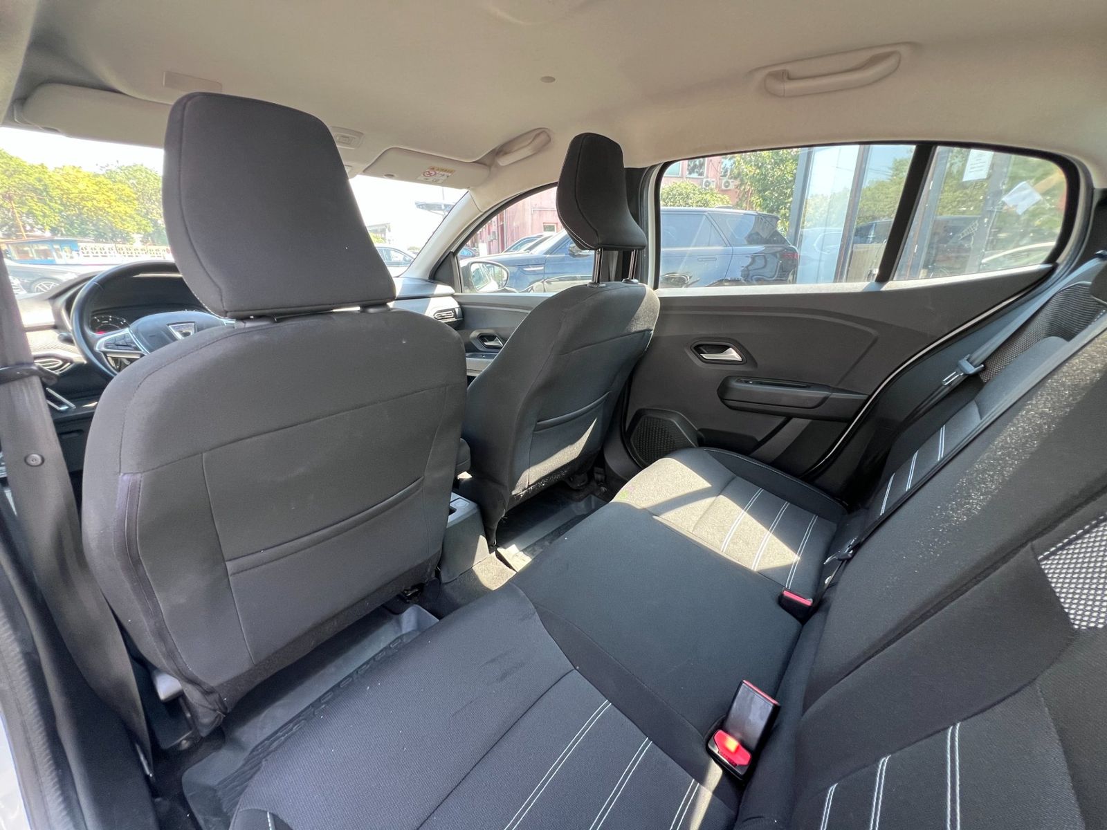 Dacia Logan 2022 - foto 15