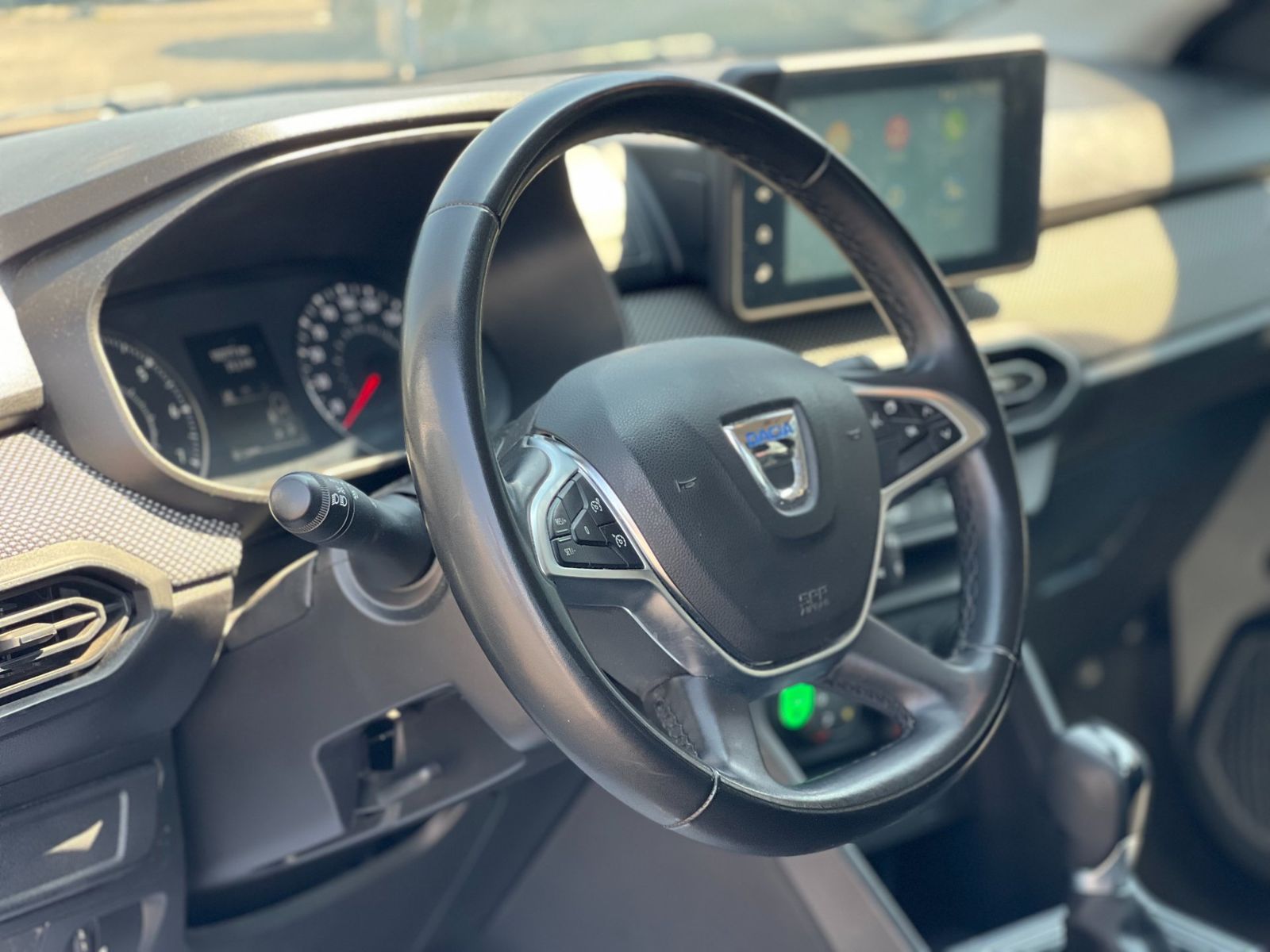 Dacia Logan 2022 - foto 9