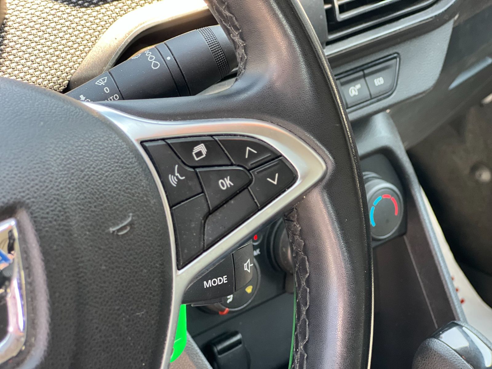 Dacia Logan 2022 - foto 13