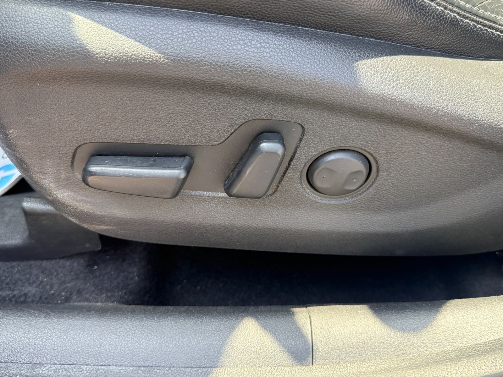 Hyundai TUCSON 2018 1.6 T-GDi 4WD 7DCT Luxury Pack+ - foto 29