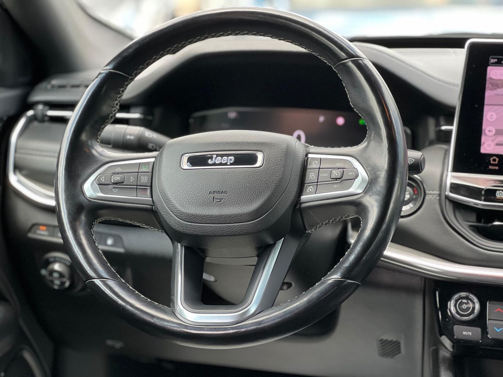 Jeep Compass 2022 1.3T 4xe AT6 PHEV S - foto 13