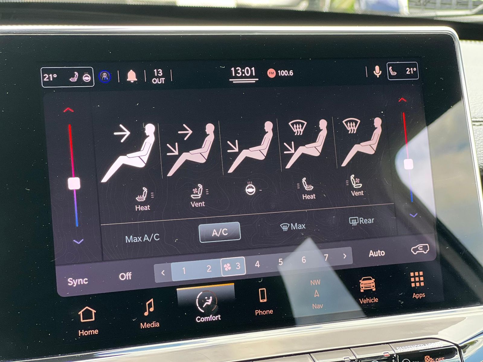 Jeep Compass 2022 1.3T 4xe AT6 PHEV S - foto 25
