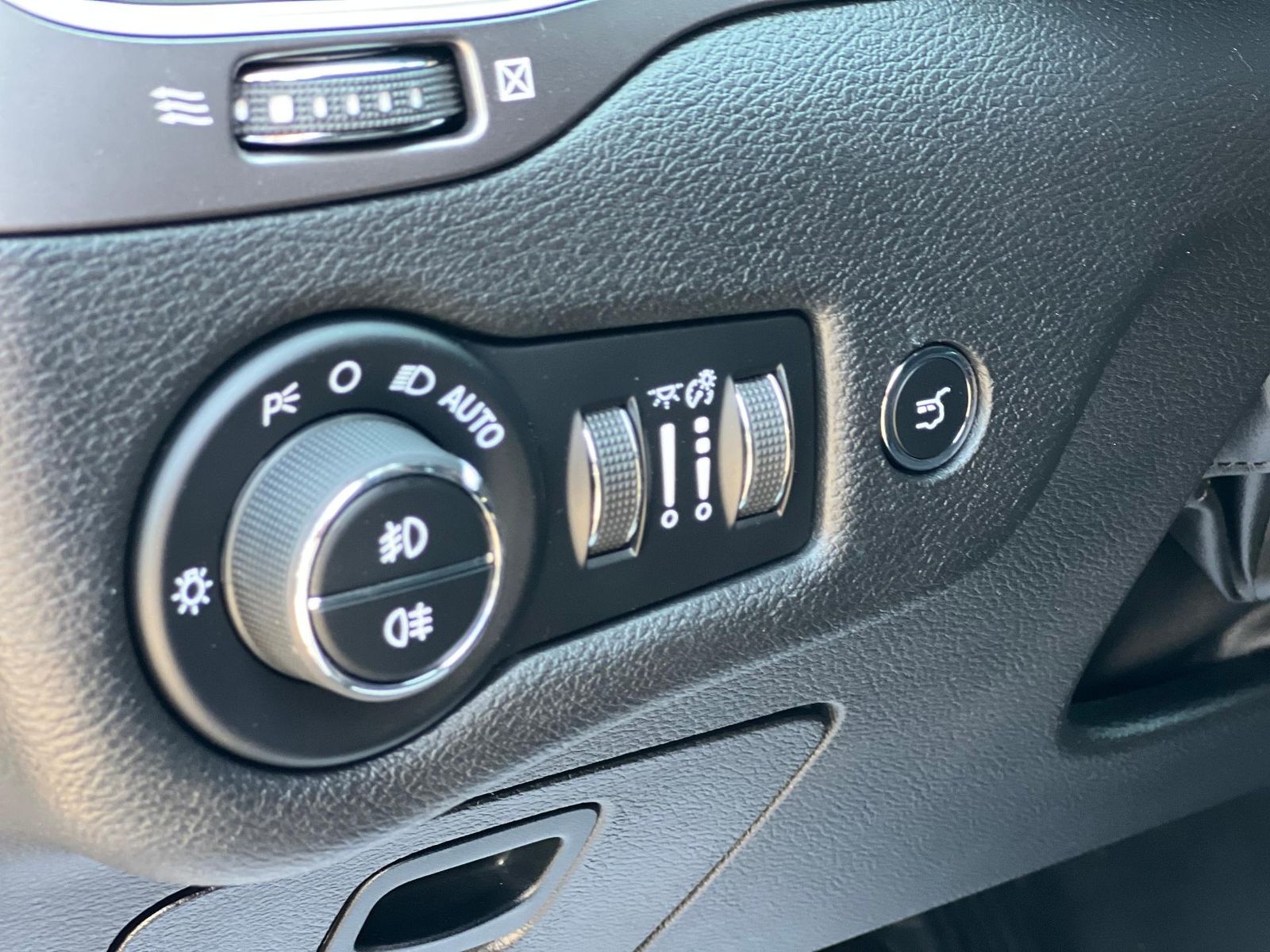Jeep Cherokee 2019 2.2 MJet AWD ACTIVE DRIVE I AT9 Limited - foto 12
