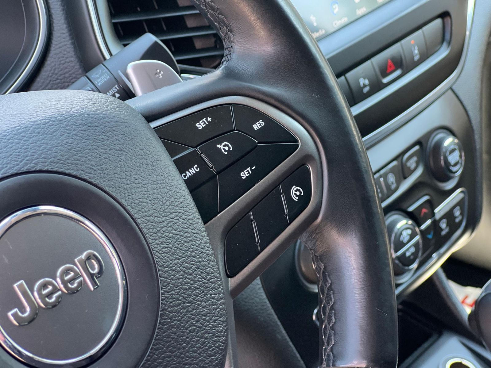 Jeep Cherokee 2019 2.2 MJet AWD ACTIVE DRIVE I AT9 Limited - foto 15