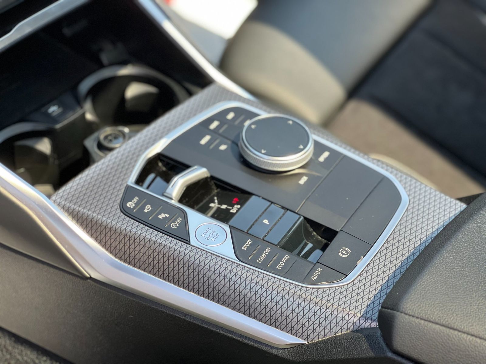 BMW Seria 3 2024 320i xDrive AT - foto 12