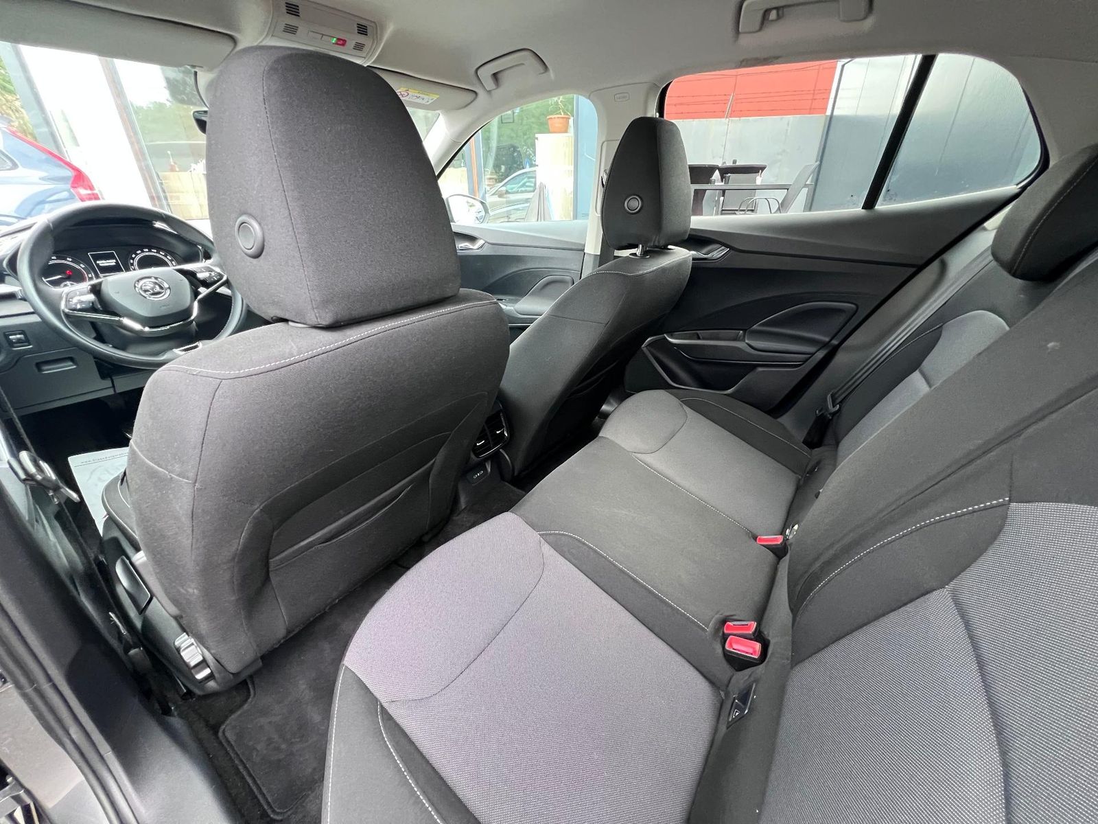 Skoda Fabia 2023 1.0 MPI 80 CP Essence - foto 14