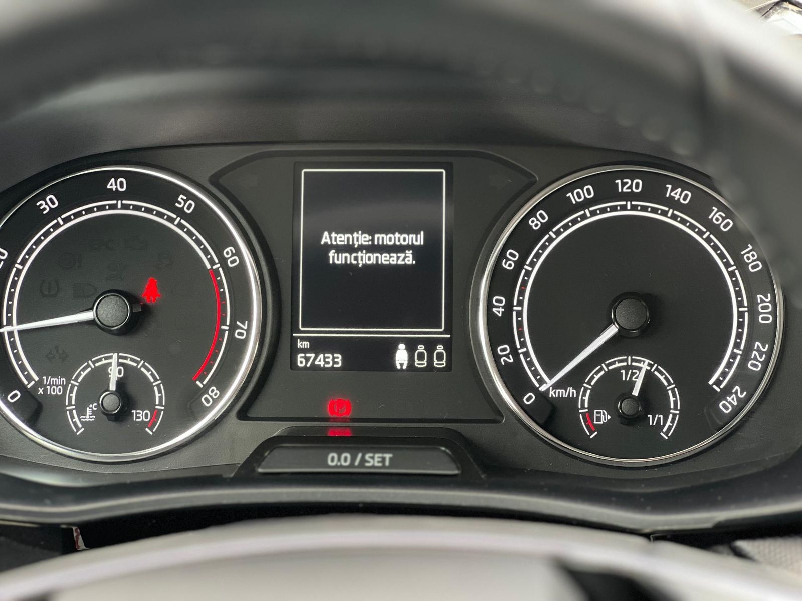 Skoda Fabia 2023 1.0 MPI 80 CP Essence - foto 23