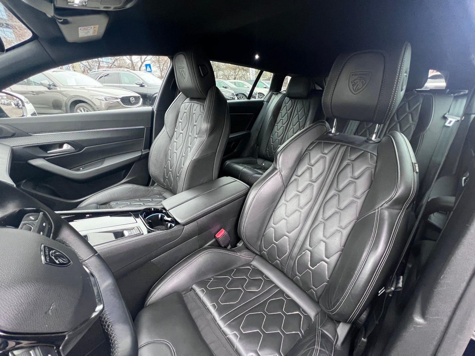 Peugeot 508 2024 1.5L BlueHDi 130 S&S EAT8 GT - foto 11