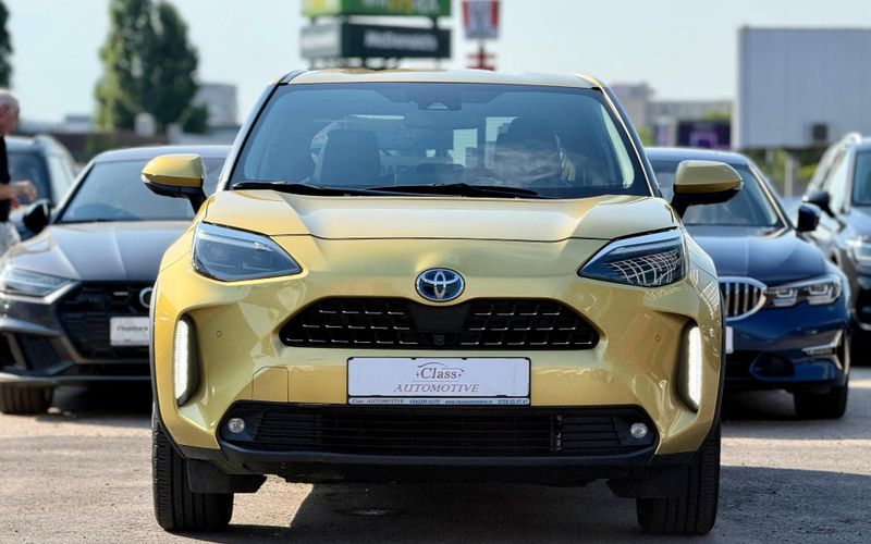 Toyota Yaris Cross 4x4 - Full Hybrid - foto 2
