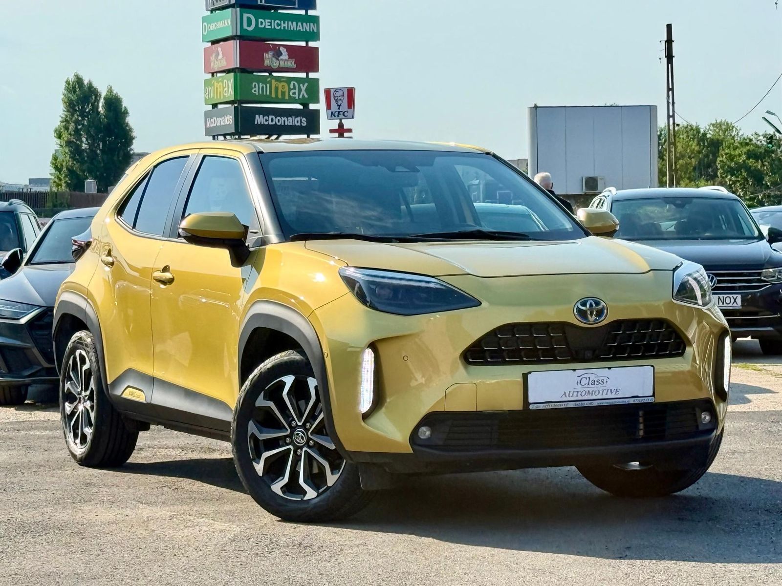 Toyota Yaris Cross 4x4 - Full Hybrid - foto 3