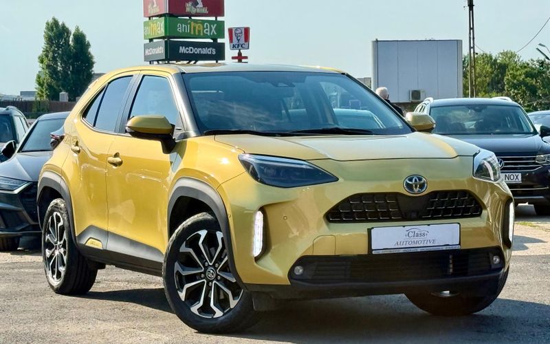 Toyota Yaris Cross 4x4 - Full Hybrid - foto 3