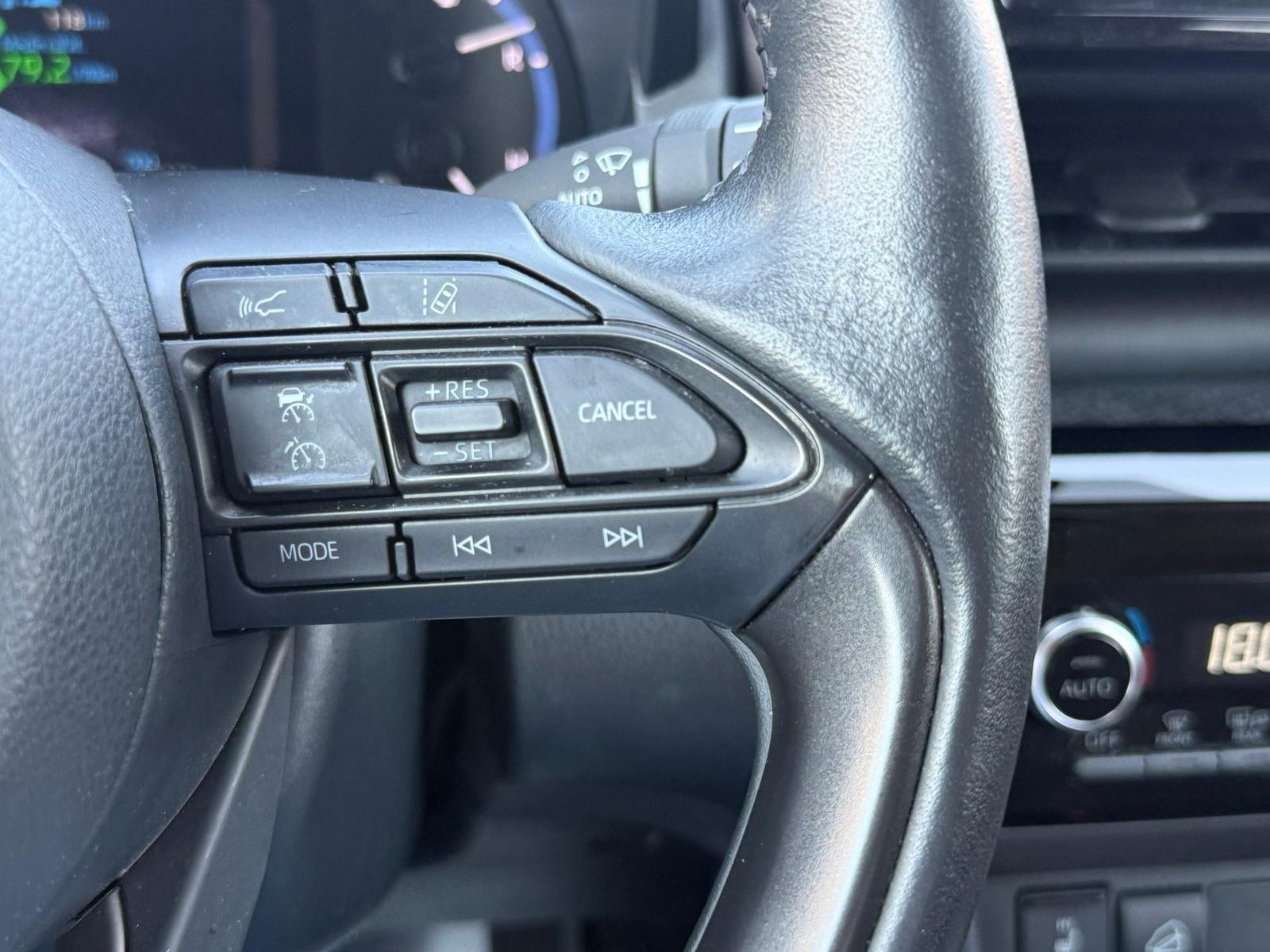 Toyota Yaris Cross 4x4 - Full Hybrid - foto 13
