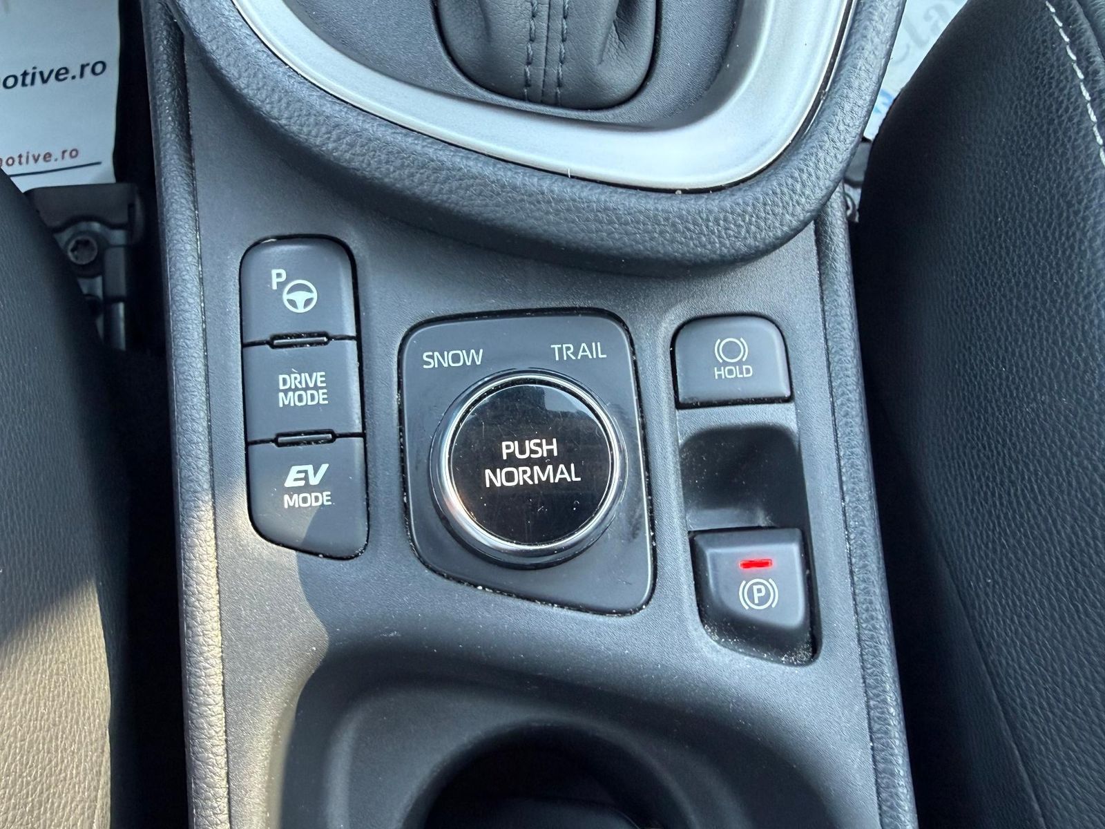 Toyota Yaris Cross 4x4 - Full Hybrid - foto 18
