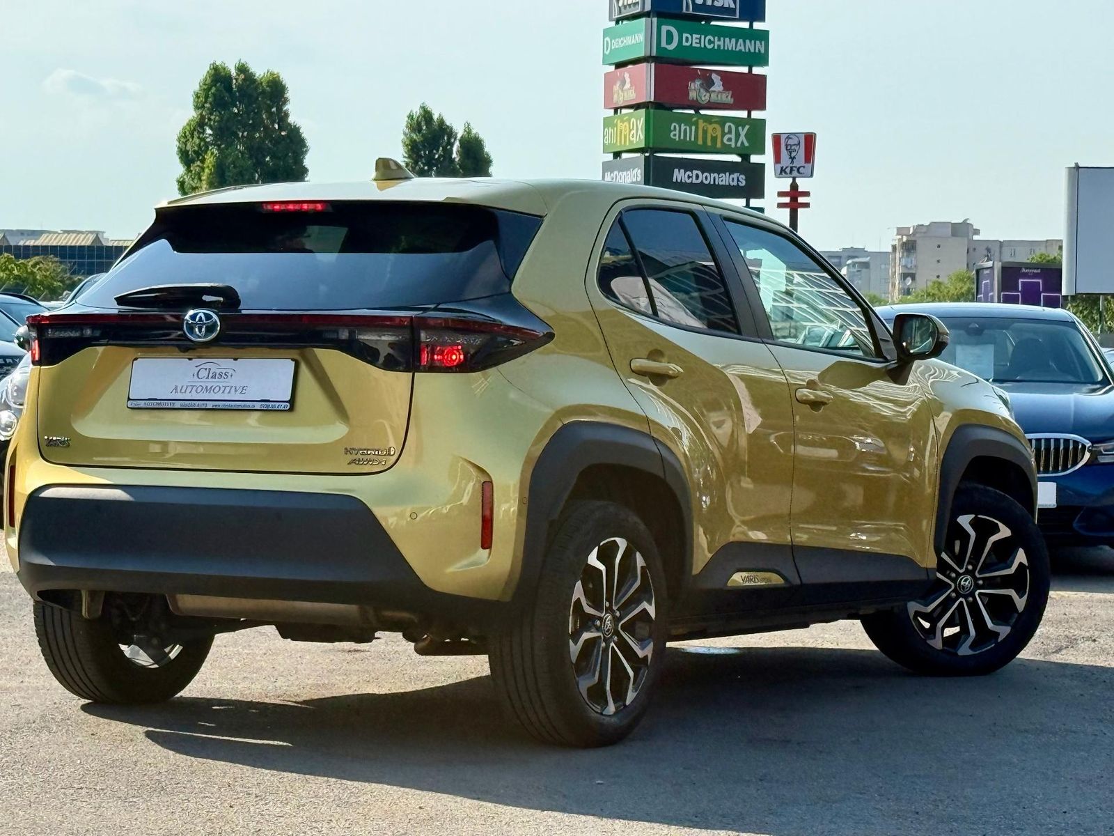 Toyota Yaris Cross 4x4 - Full Hybrid - foto 25