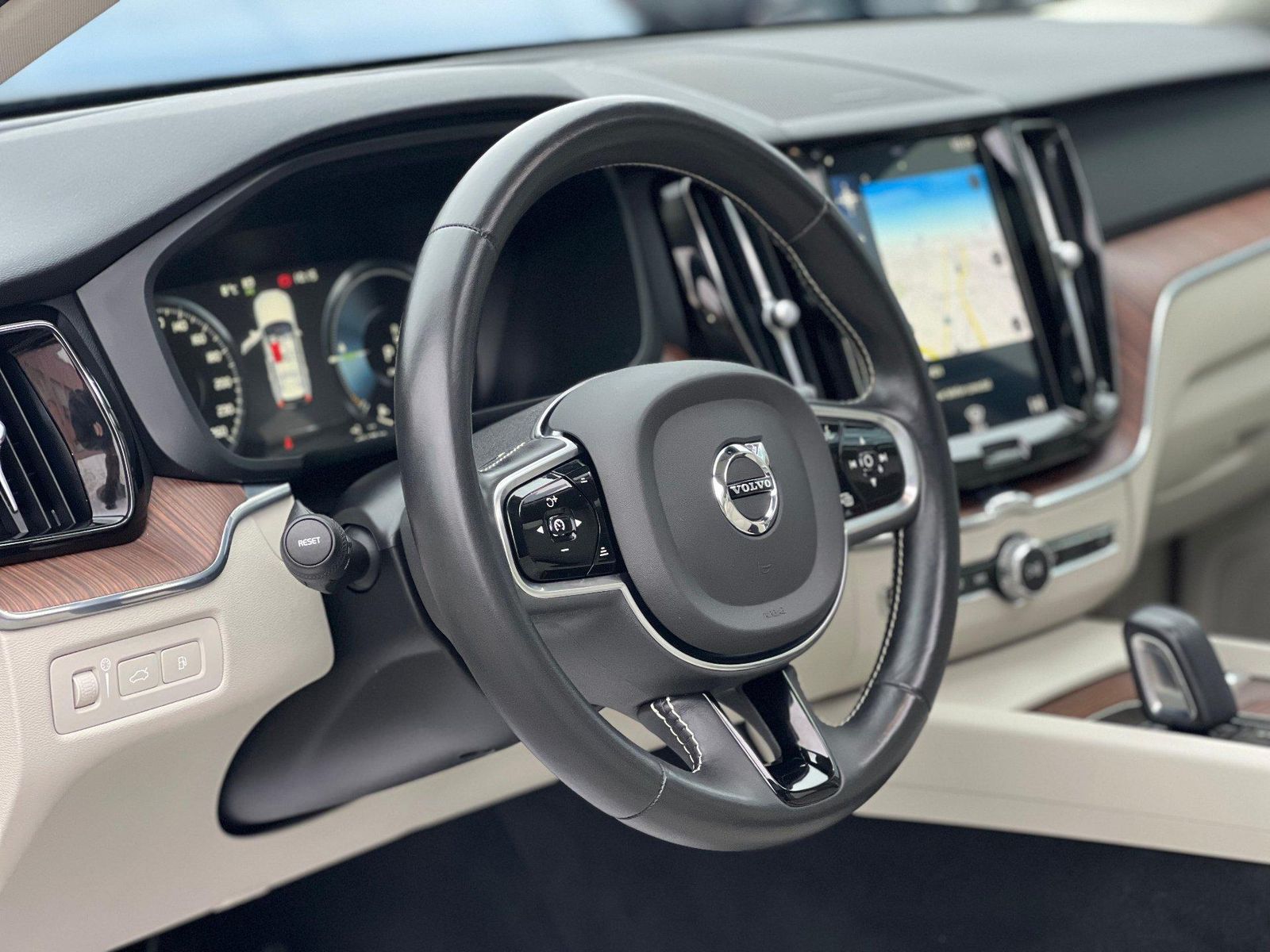 Volvo XC60 2020 T8 Twin Engine AWD Inscription - foto 11