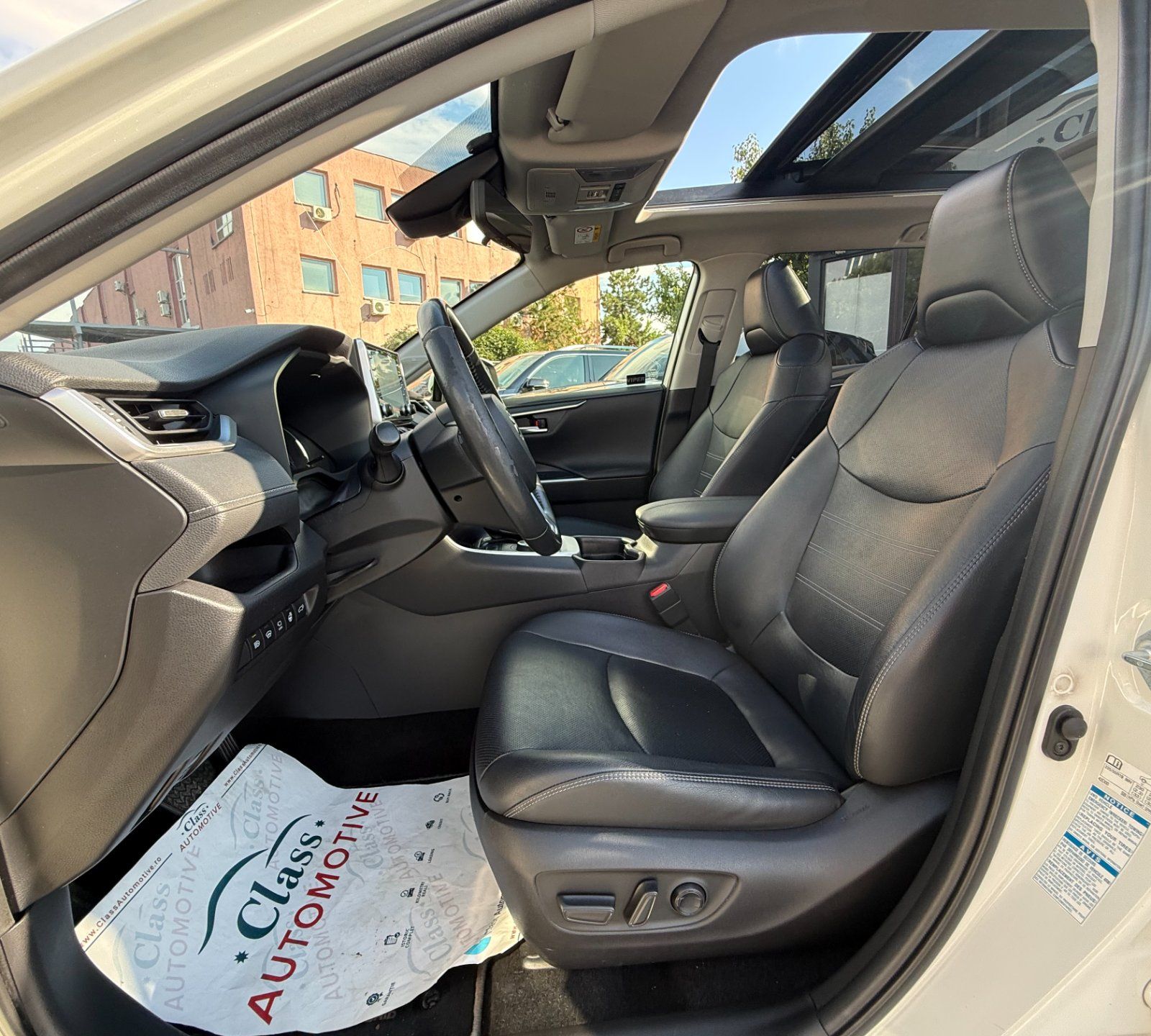Toyota RAV 4 2021 - foto 7