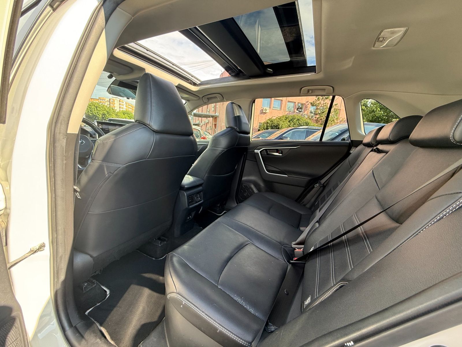 Toyota RAV 4 2021 2.5 VVT-iE 4x2 Dynamic - foto 8