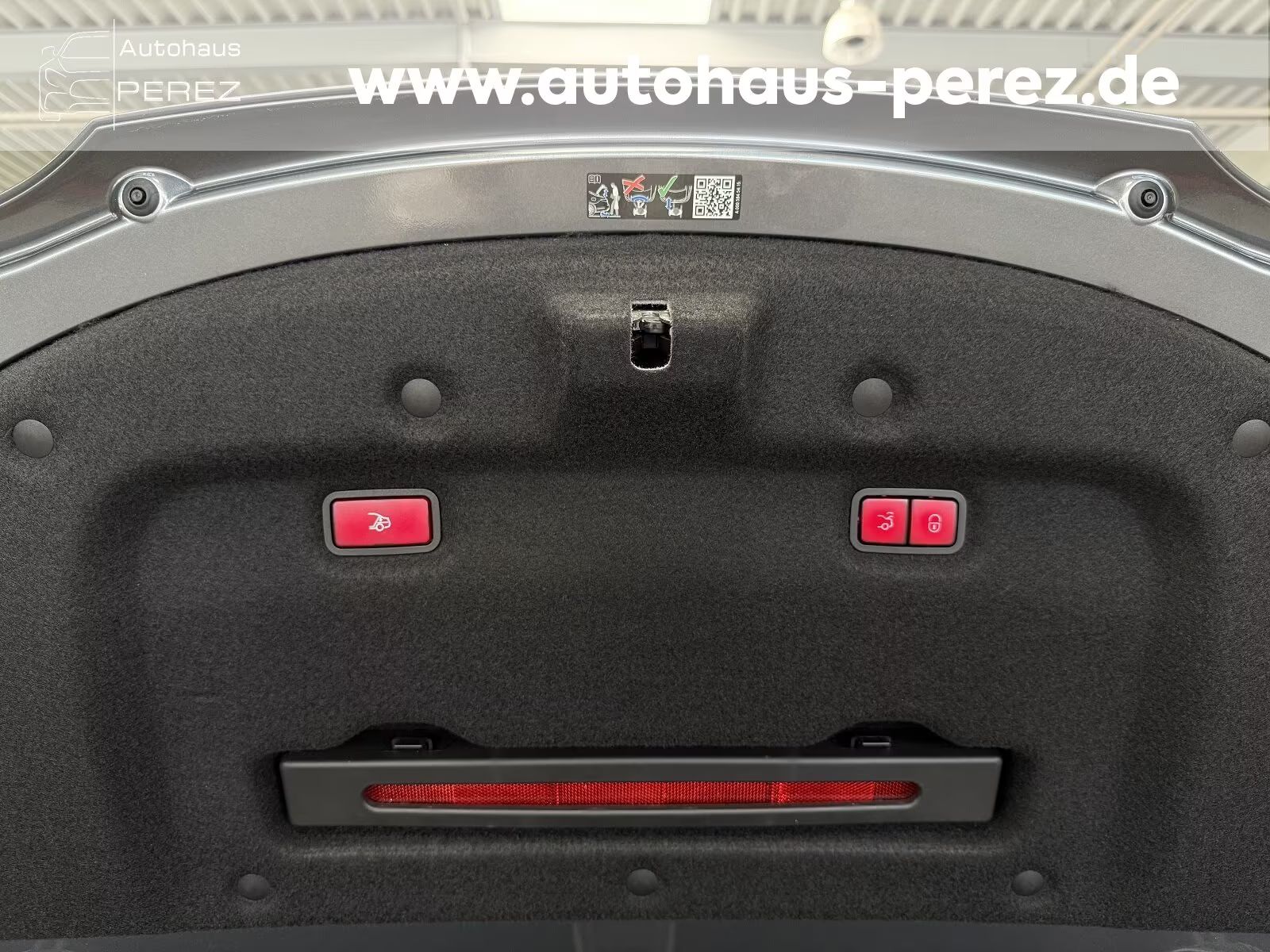 Mercedes-Benz SL 43 AMG 2025 - foto 19