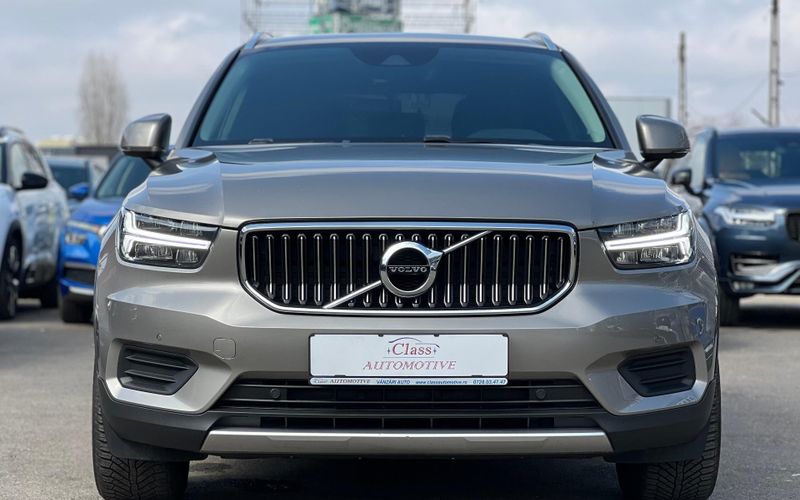 Volvo XC40 2021 Recharge T4 Twin Engine AT7 Inscription Expression - foto 2
