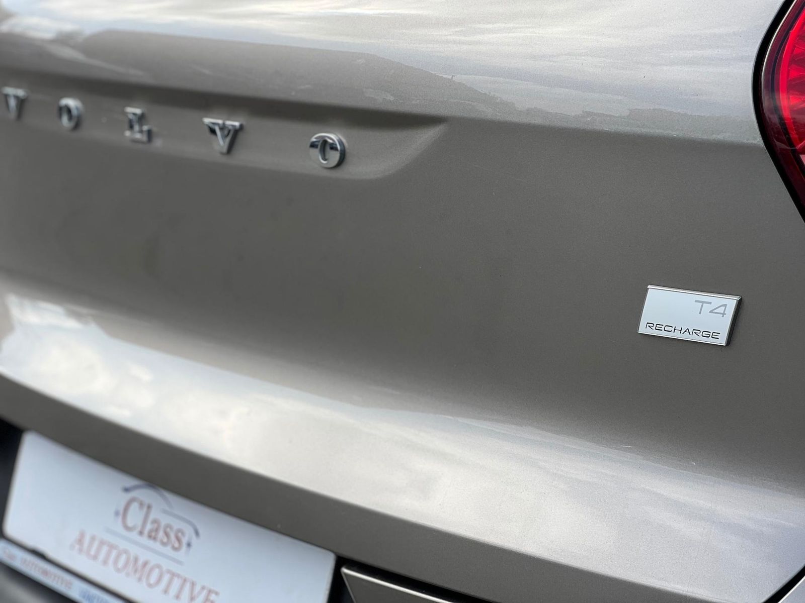 Volvo XC40 2021 Recharge T4 Twin Engine AT7 Inscription Expression - foto 24
