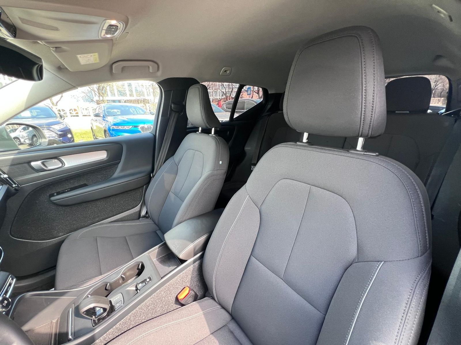 Volvo XC40 2021 Recharge T4 Twin Engine AT7 Inscription Expression - foto 21