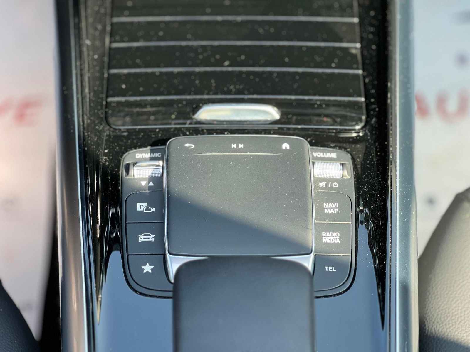 Mercedes-Benz GLA Clasa GLA 2023 200d 4Matic - foto 17