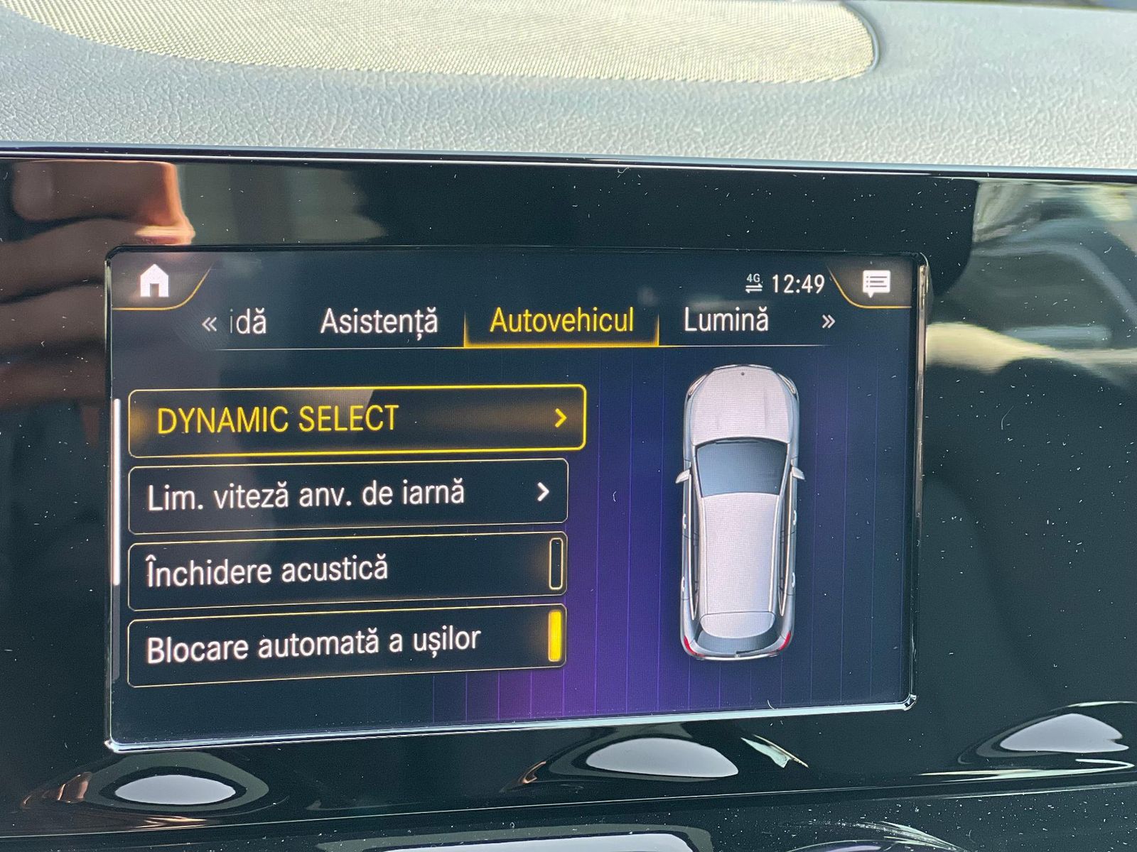 Mercedes-Benz GLA Clasa GLA 2023 200d 4Matic - foto 26