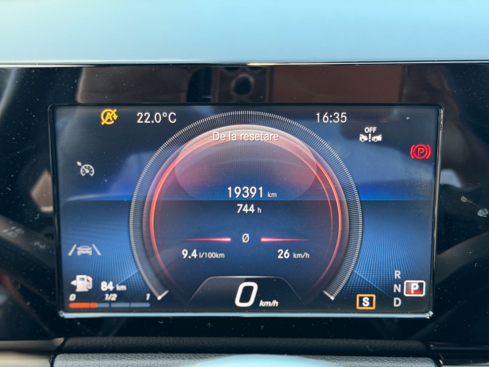 Mercedes-Benz GLA Clasa GLA 2023 200d 4Matic - foto 25