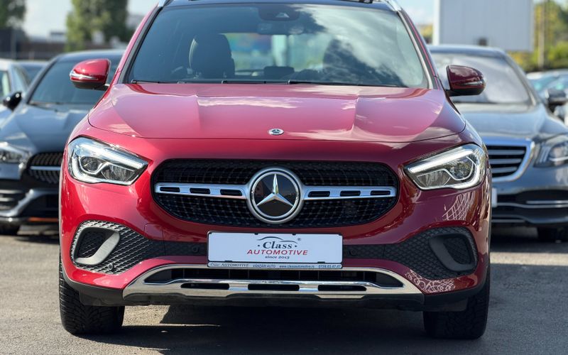 Mercedes-Benz GLA Clasa GLA 2023 200d 4Matic - foto 1