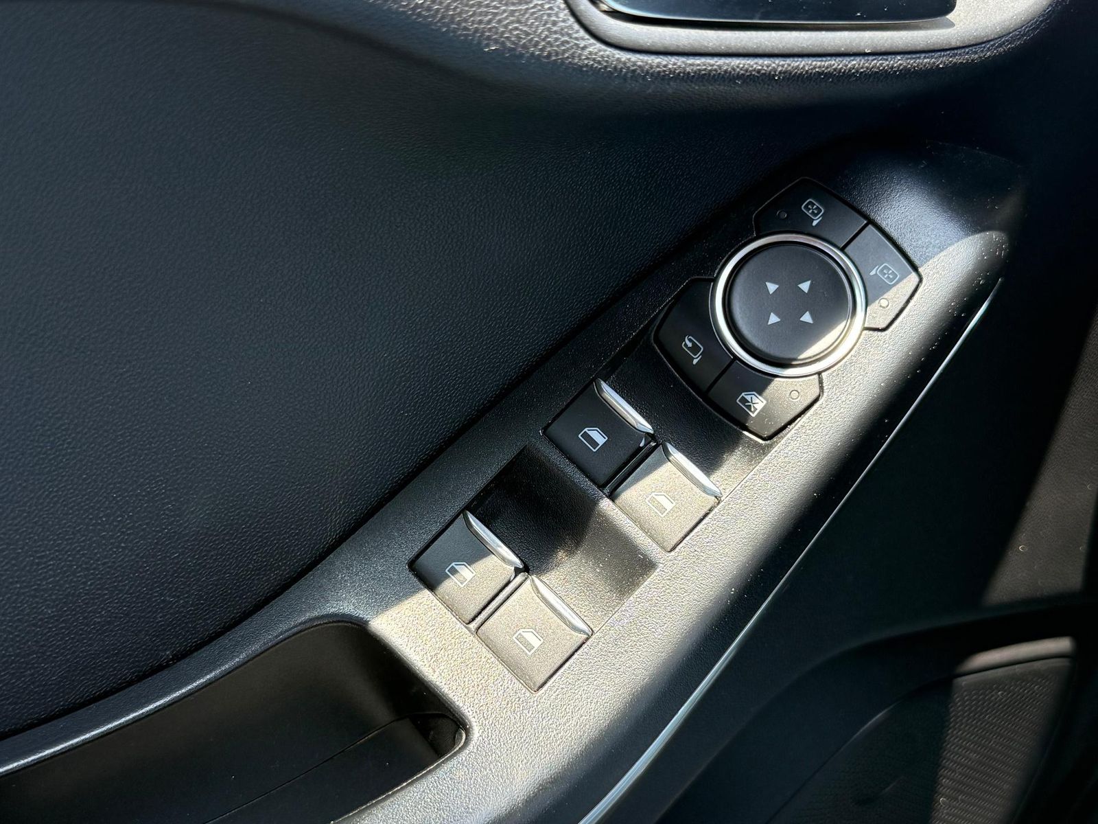 Ford Fiesta 1.0 Benzina 100 CP Automat - foto 17