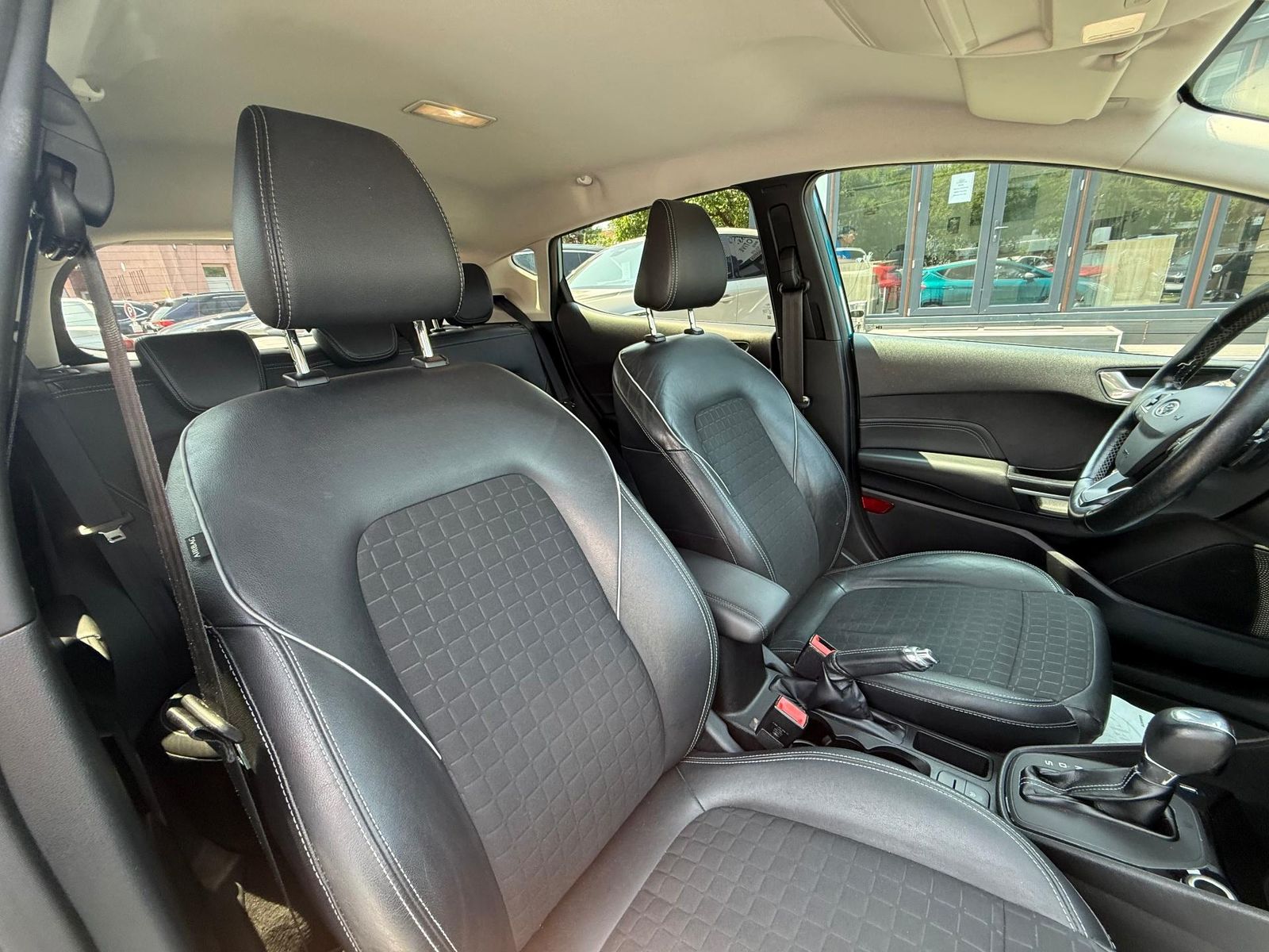 Ford Fiesta 1.0 Benzina 100 CP Automat - foto 20
